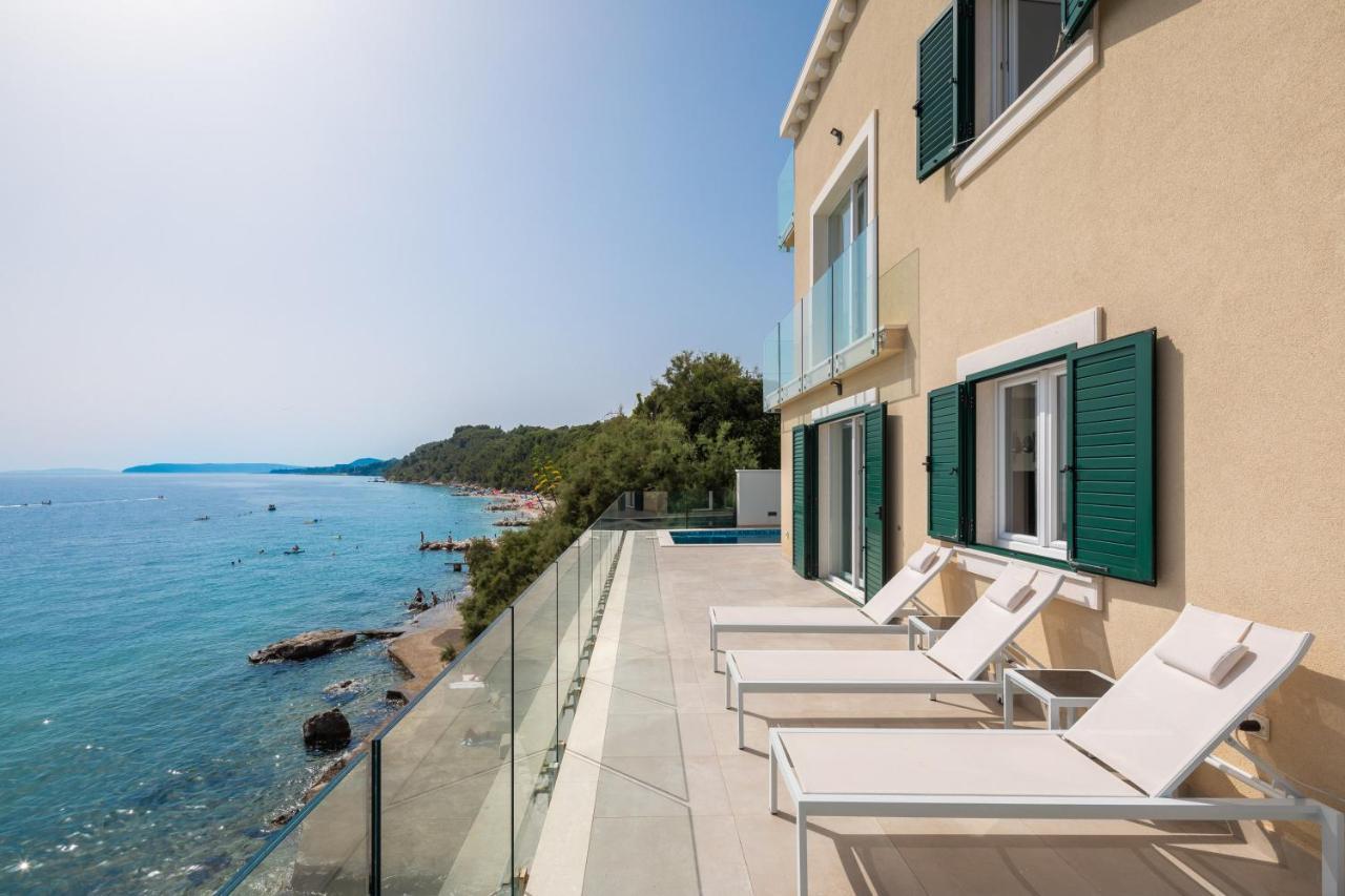 Epetium Beach Villa Split Exterior photo