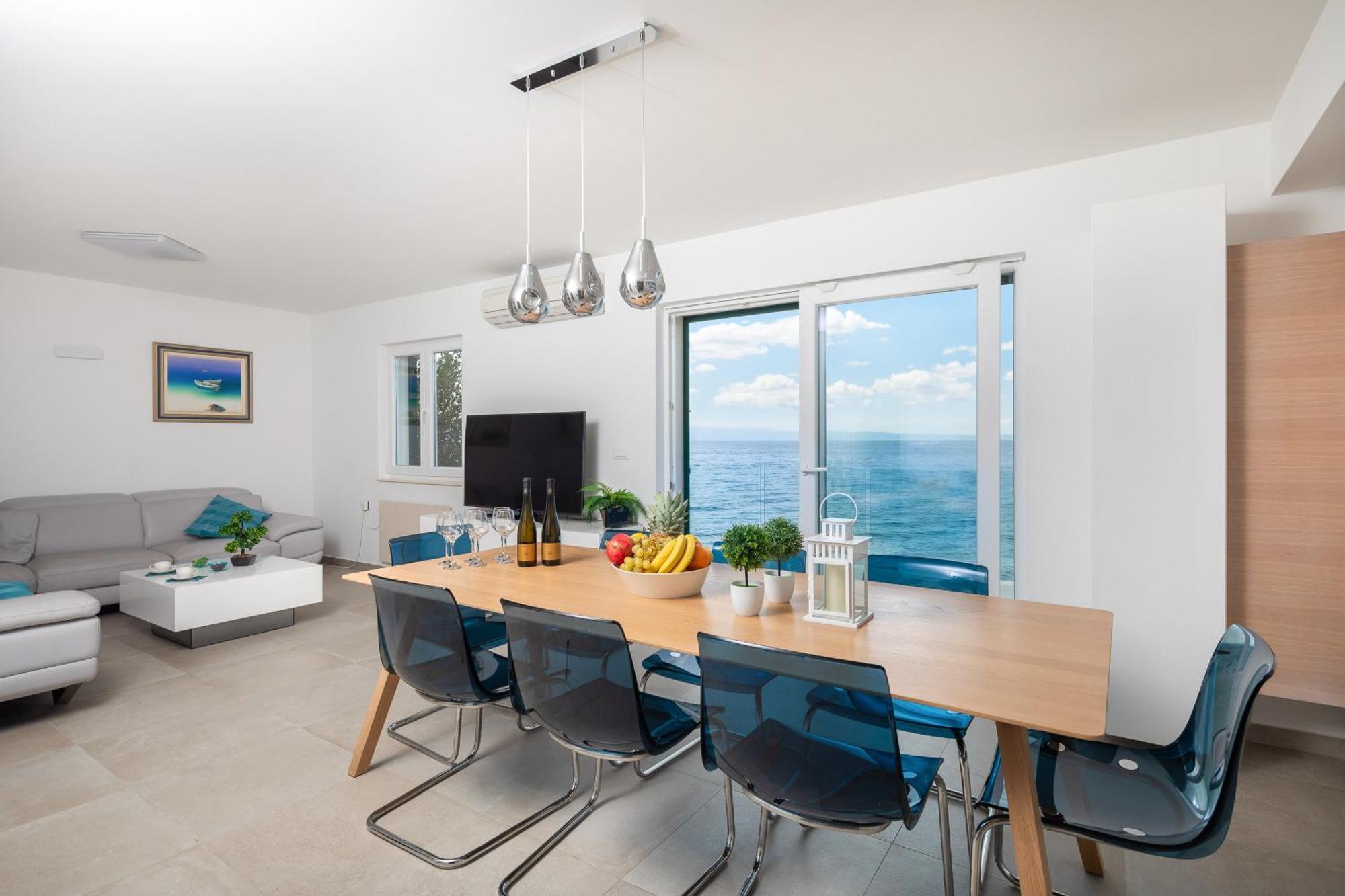 Epetium Beach Villa Split Exterior photo