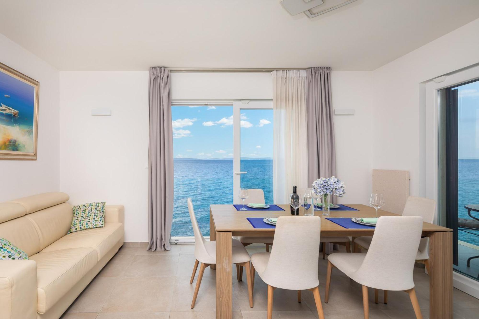 Epetium Beach Villa Split Exterior photo