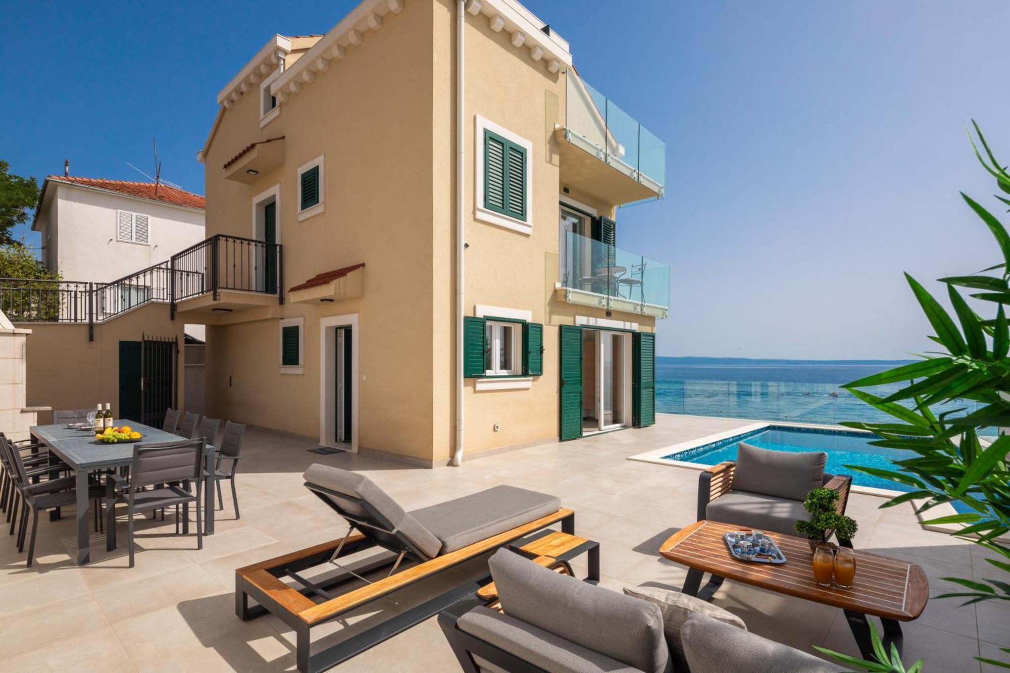 Epetium Beach Villa Split Exterior photo